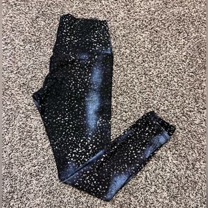 Women’s workout leggings size small
